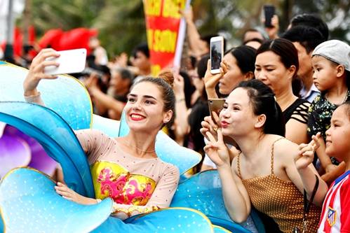 https://media.baodautu.vn/Images/honghanh/2020/06/25/Carnival_Thanh_Hoa_7.jpg
